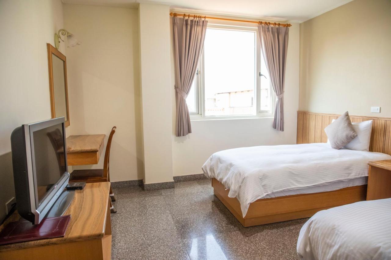 Holiday Hotel Нанган Екстер'єр фото