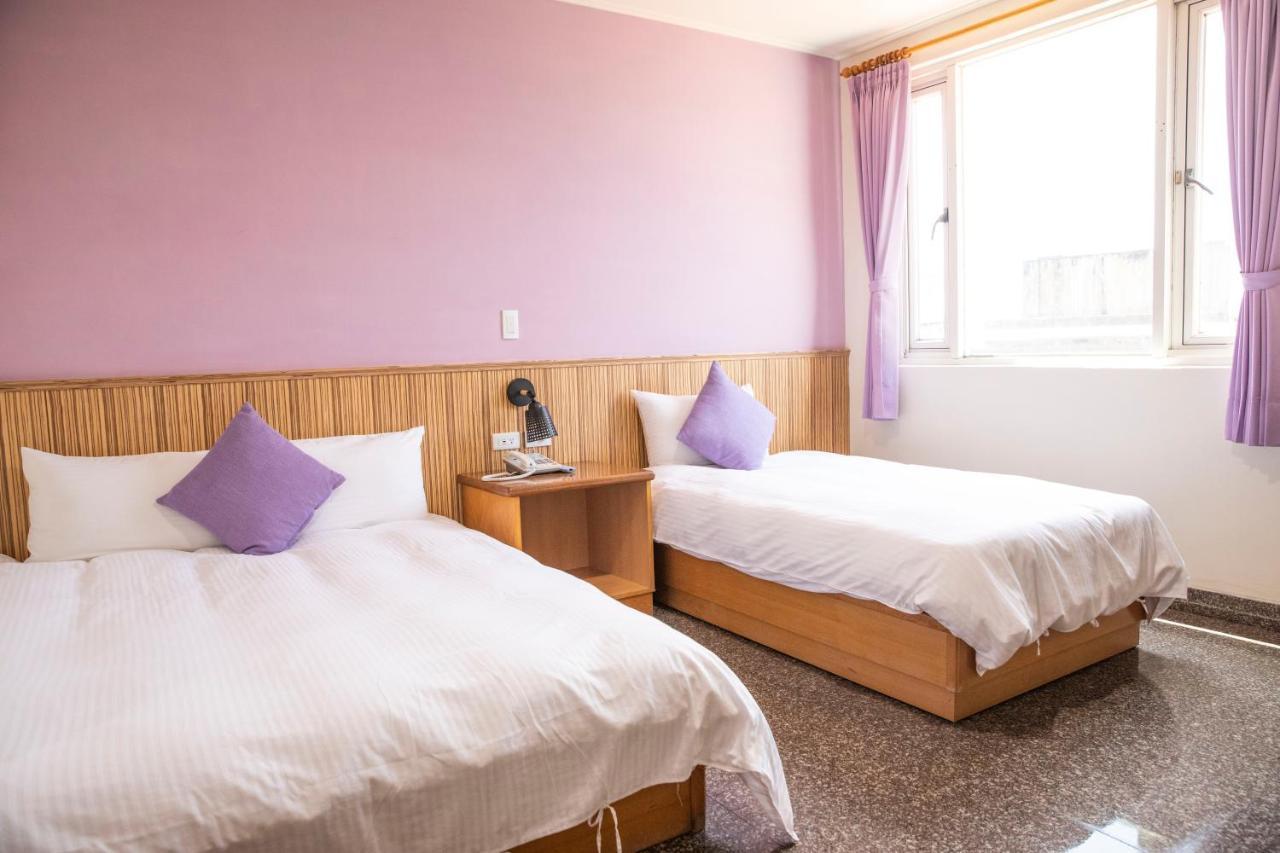Holiday Hotel Нанган Екстер'єр фото